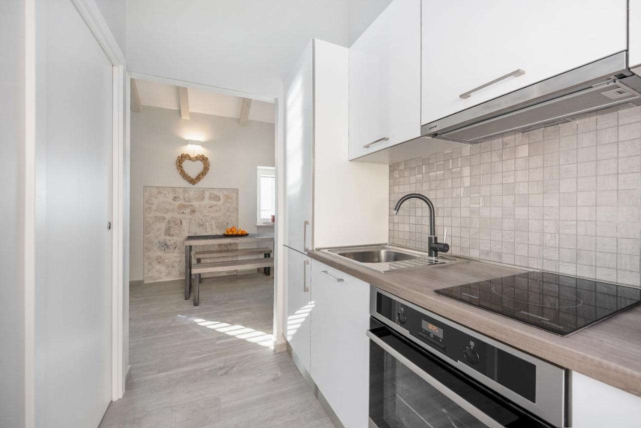 Jully Apartment With Swimming Pool Babino Polje Luaran gambar